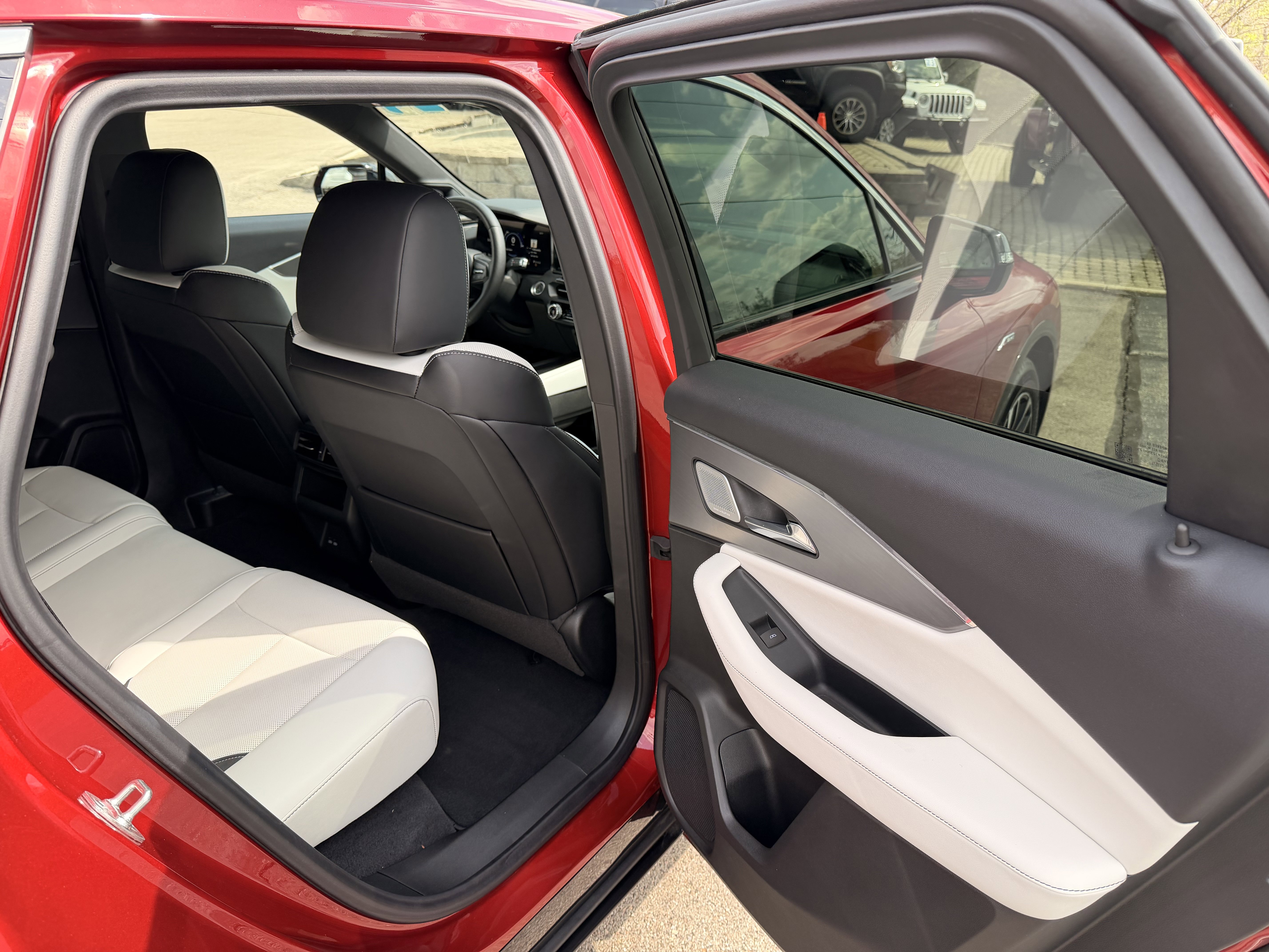 Used 2024 Acura ZDX A-Spec image 14