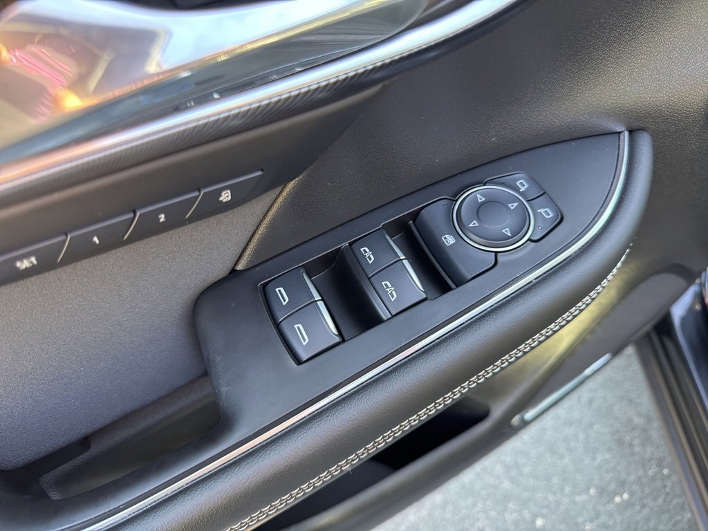 Used 2024 Buick Envision Sport Touring image 20