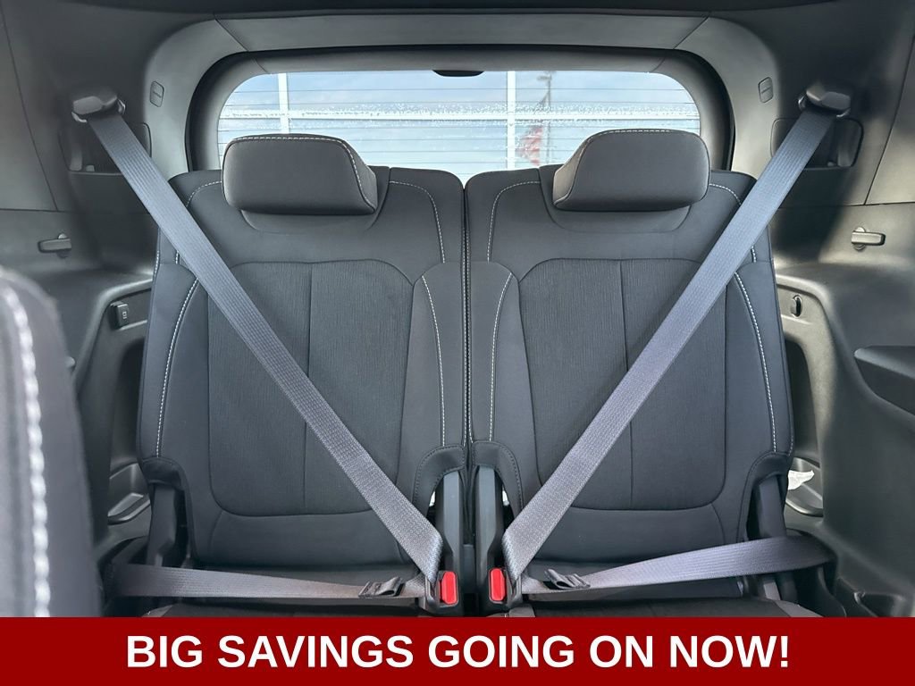 New 2025 Jeep Grand Cherokee L Laredo image 42