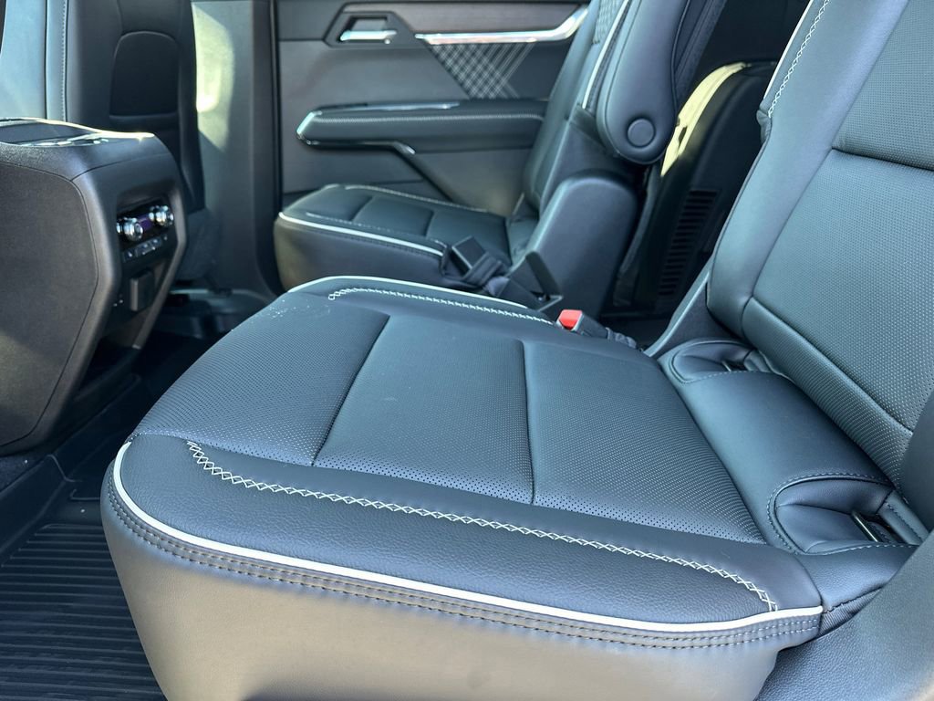 New 2026 GMC Acadia Denali w/ Super Cruise Package image 21