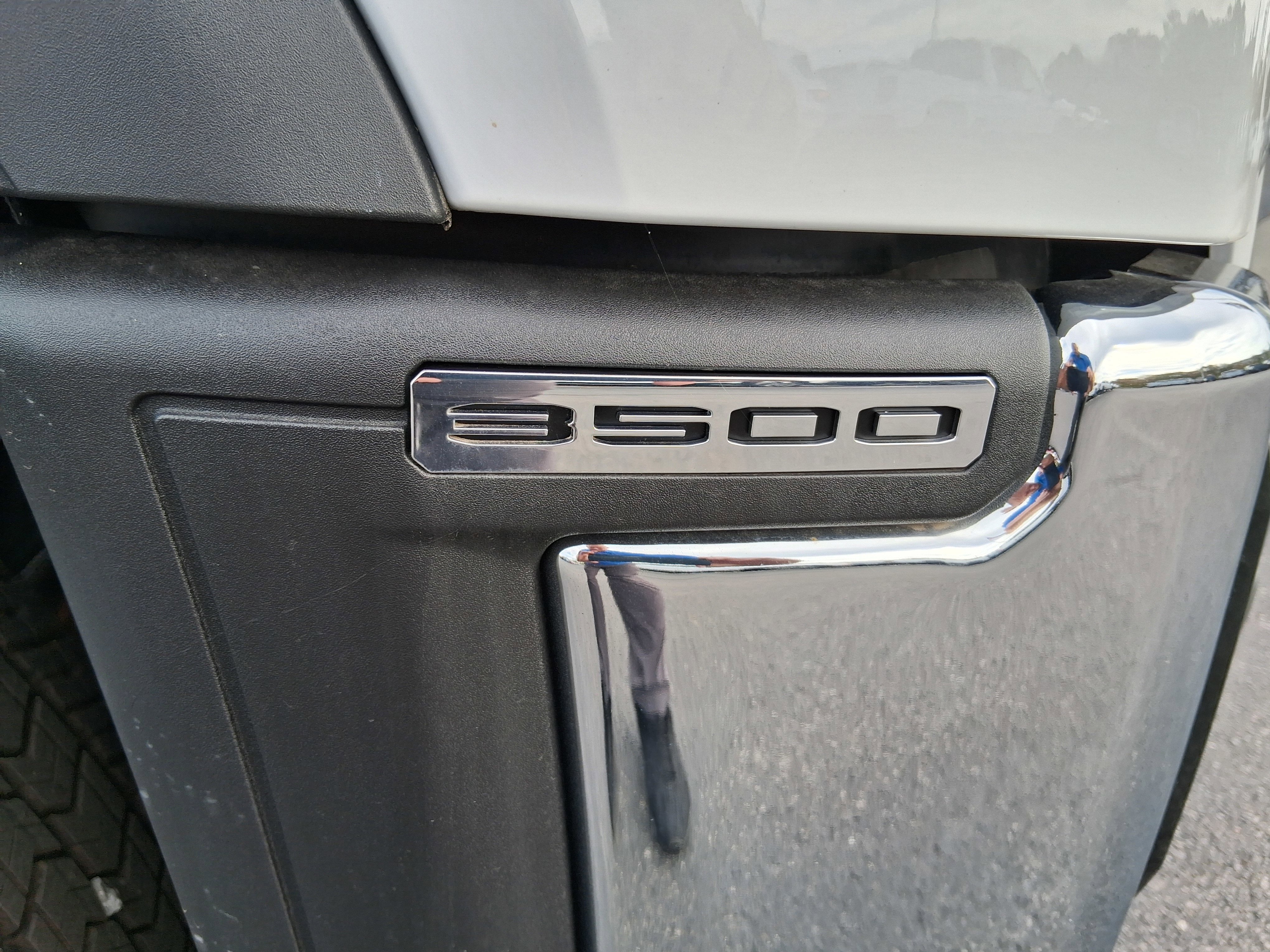 New 2025 GMC Sierra 3500 Pro w/ Convenience Package AWD/4WD image 16