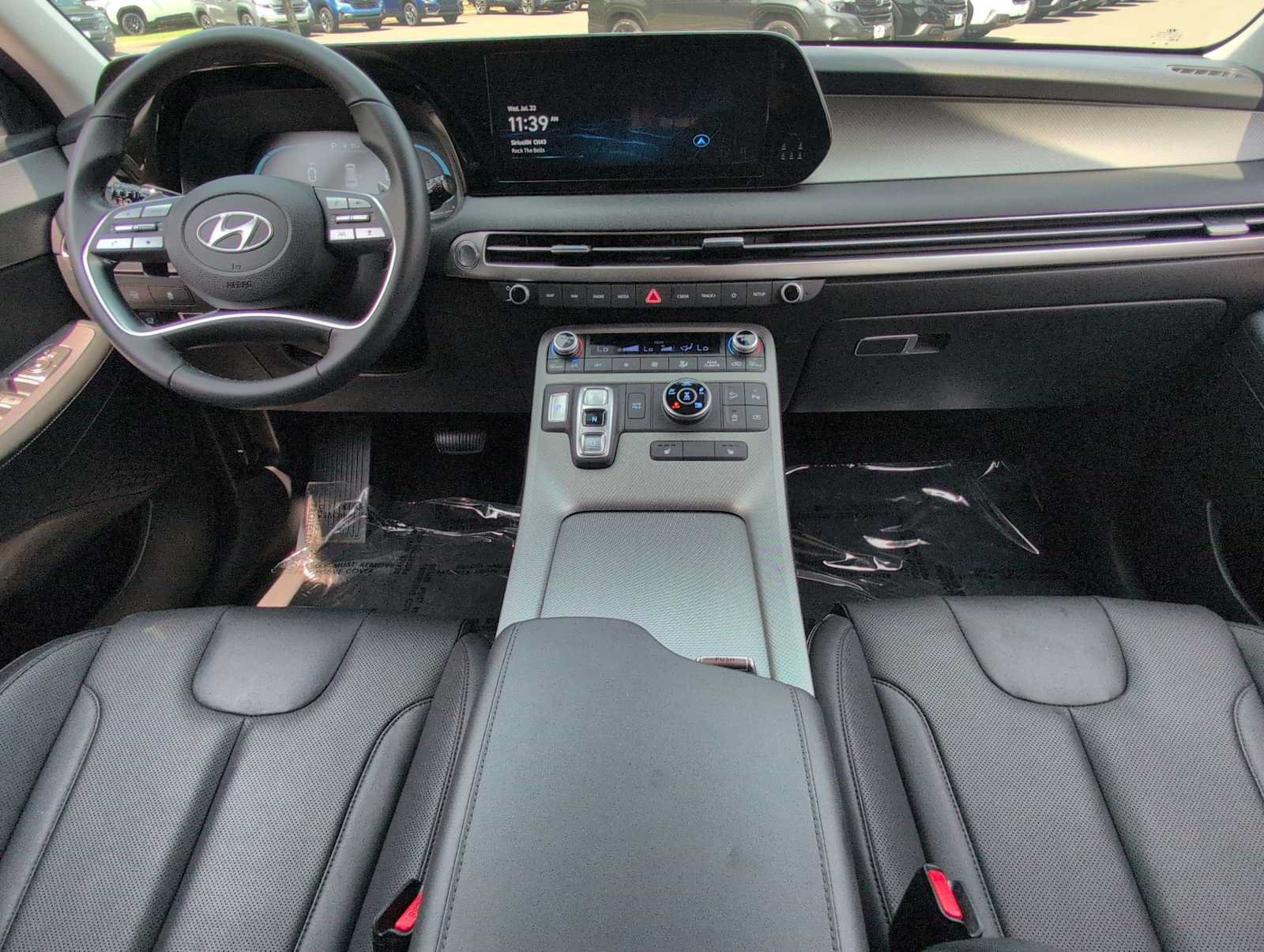 Used 2025 Hyundai Palisade SEL AWD/4WD image 15