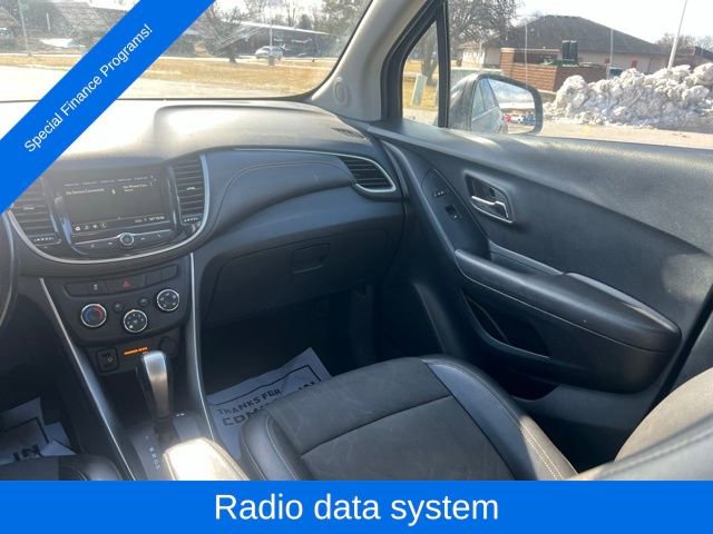 Used 2019 Chevrolet Trax LT w/ LT Convenience Package image 29