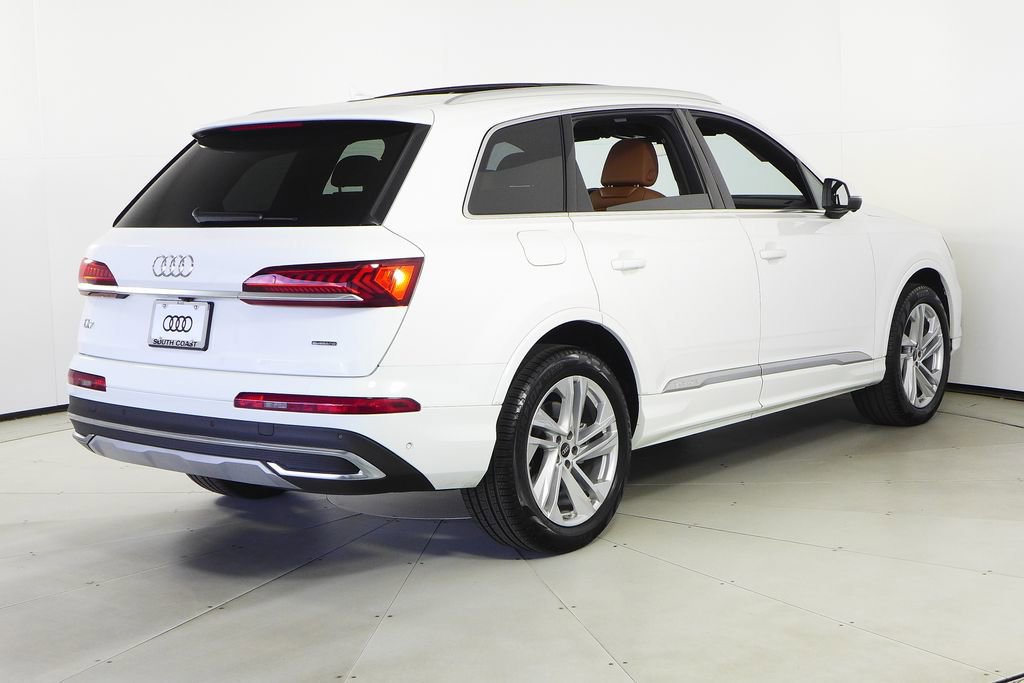 Used 2023 Audi Q7 2.0T Premium Plus w/ Premium Plus Package AWD/4WD image 7