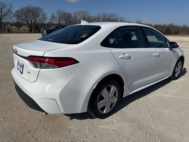Used 2024 Toyota Corolla LE FWD image 6