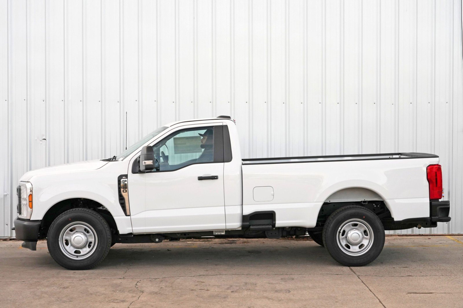 Used 2025 Ford F350 XL w/ XL Driver Assist Package image 33