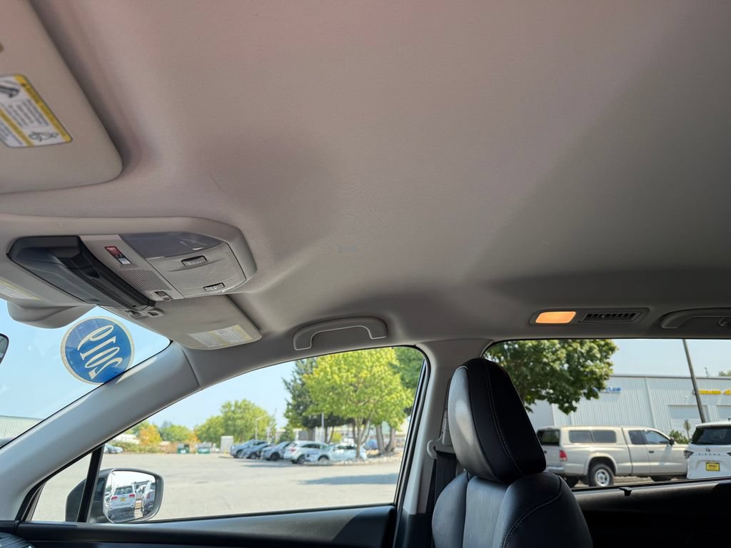 Used 2019 Subaru Ascent Limited AWD/4WD image 16