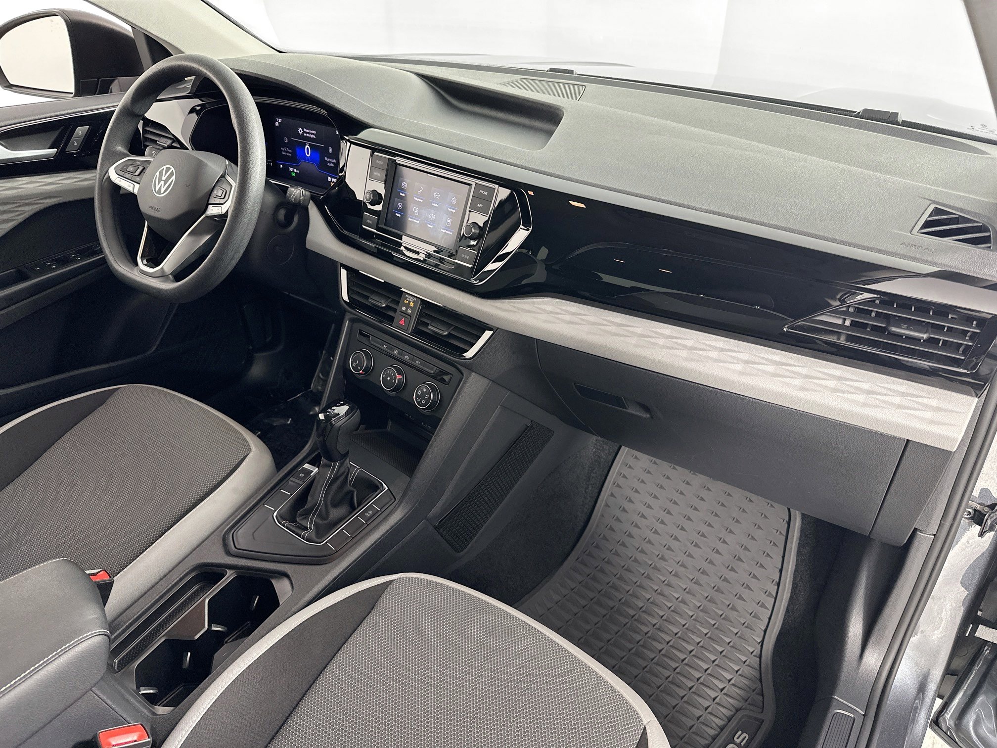 Used 2022 Volkswagen Taos S FWD image 26