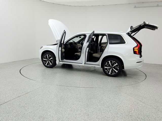 New 2026 Volvo XC90 B5 Core image 12