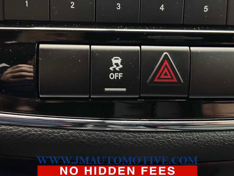 Used 2012 Chrysler 200 Touring image 22