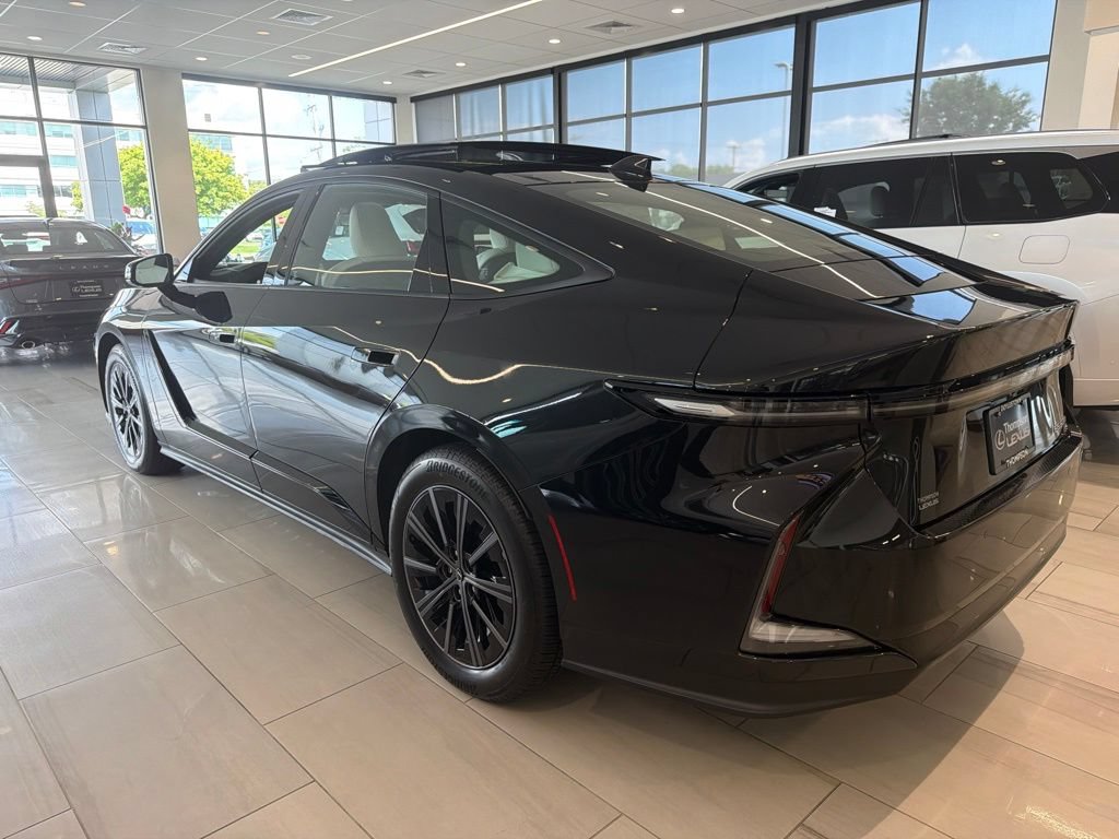 New 2026 Lexus ES 500e AWD/4WD image 2