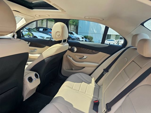 Used 2021 Mercedes-Benz C 300 4MATIC Sedan image 10