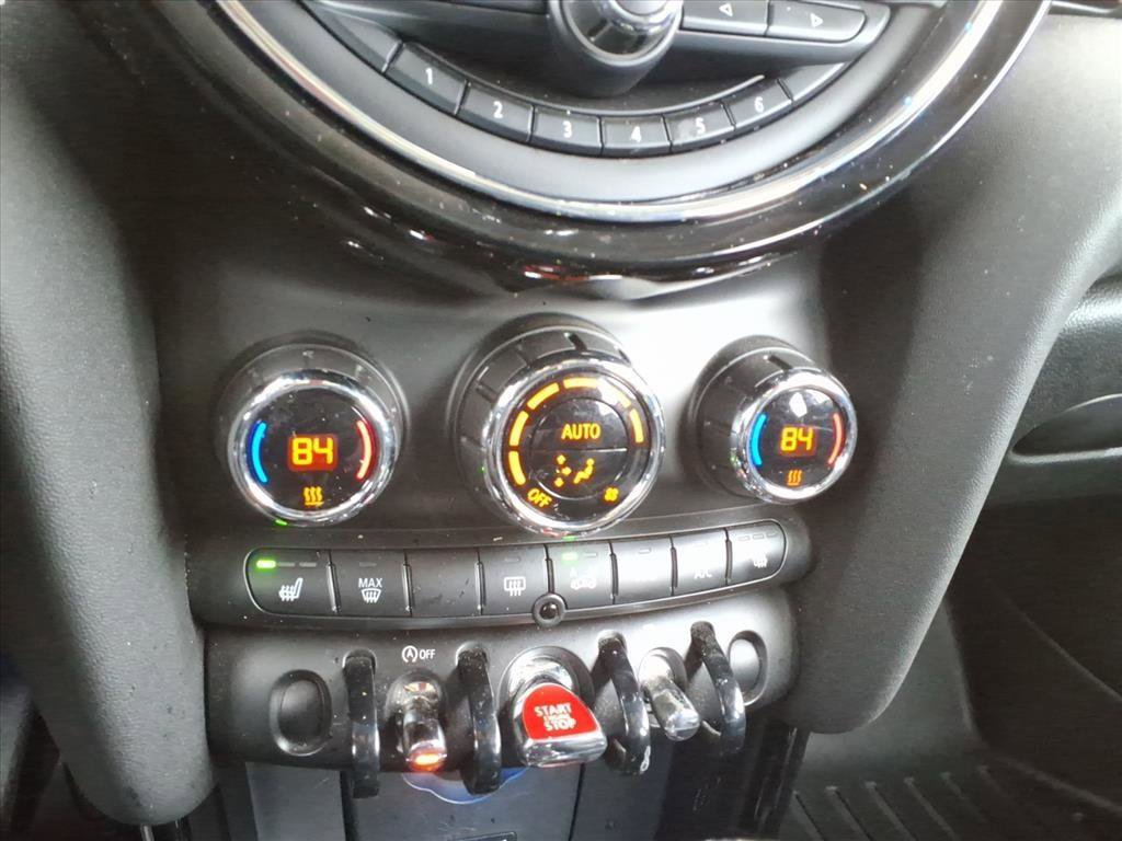 Used 2016 MINI Cooper S image 21