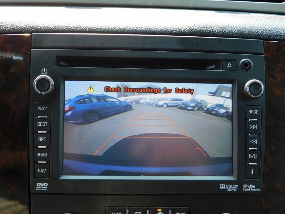 Used 2012 GMC Yukon XL Denali AWD/4WD image 15