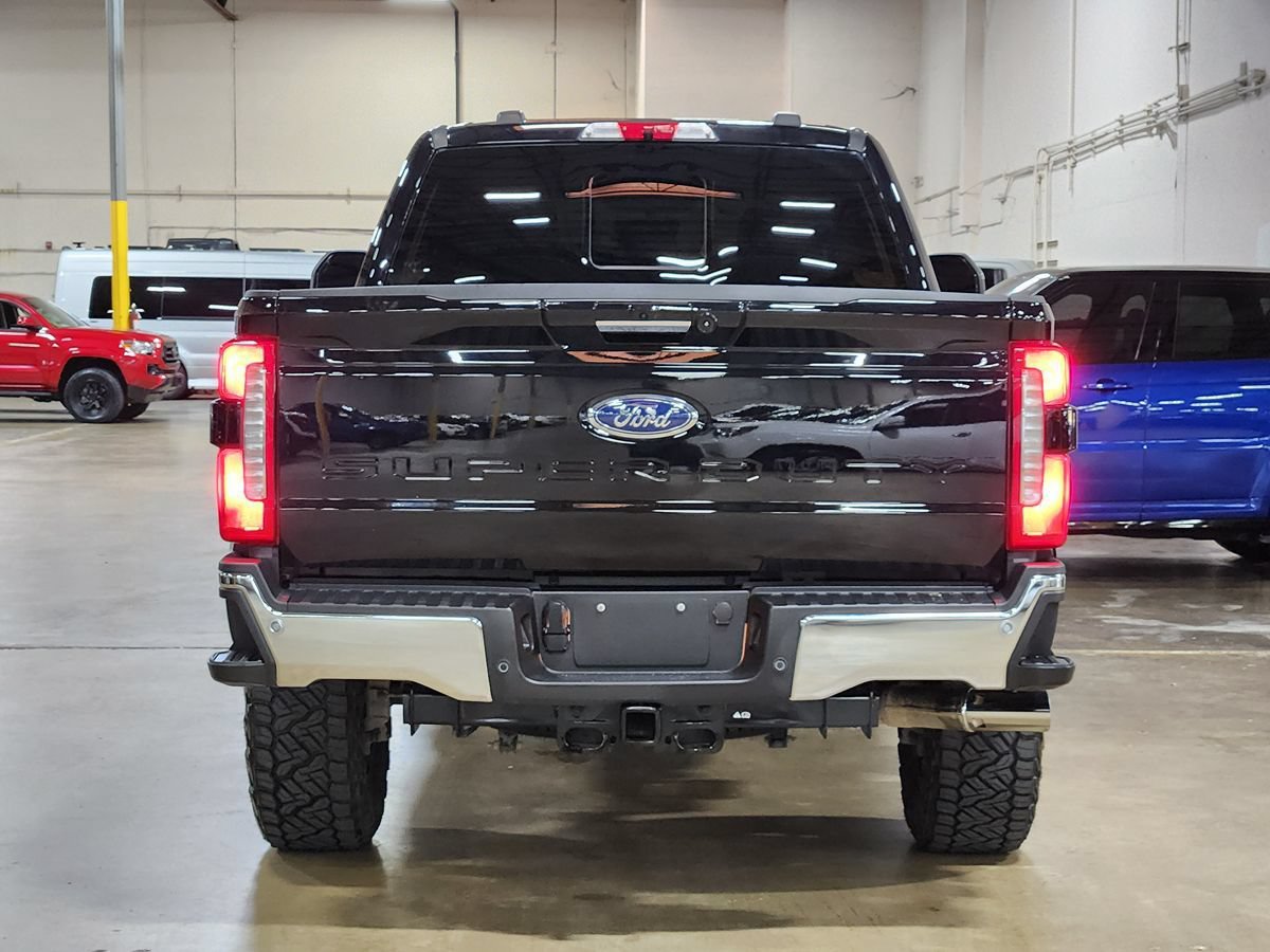 Used 2024 Ford F250 Lariat w/ Lariat Ultimate Package AWD/4WD image 10