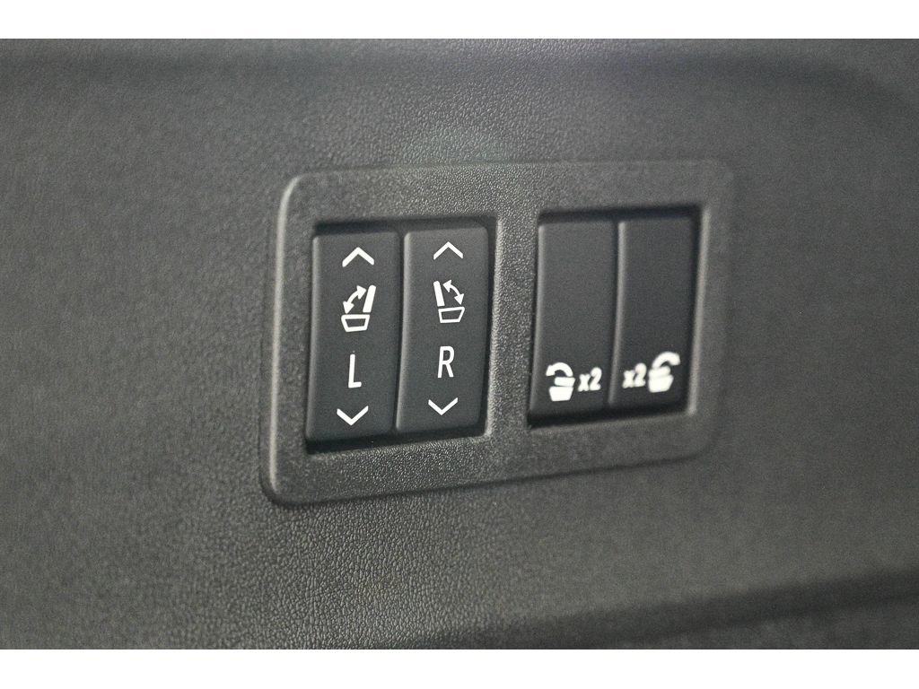 New 2025 Cadillac Escalade IQ Luxury 2 image 76