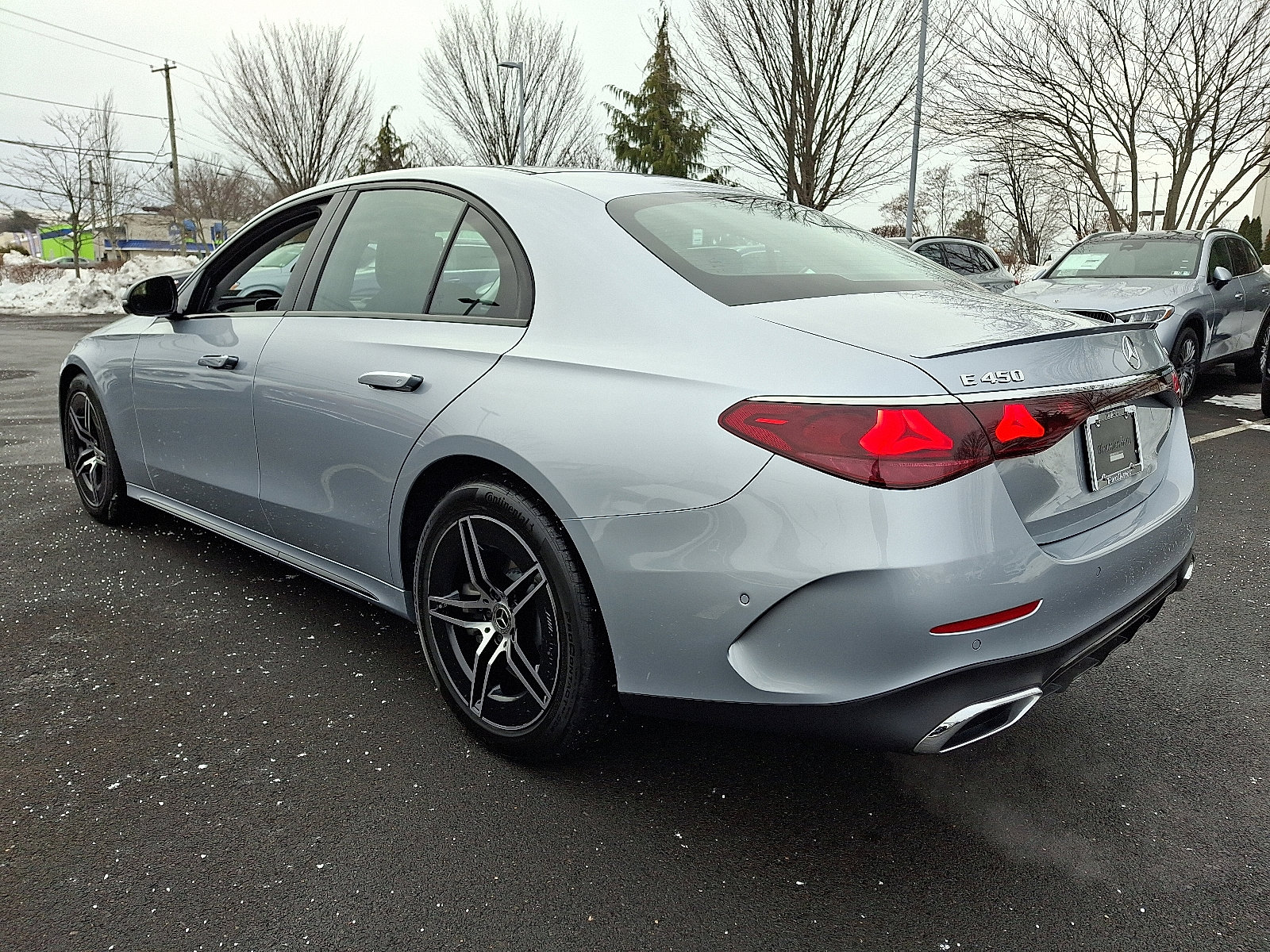 New 2026 Mercedes-Benz E 450 4MATIC Sedan image 4