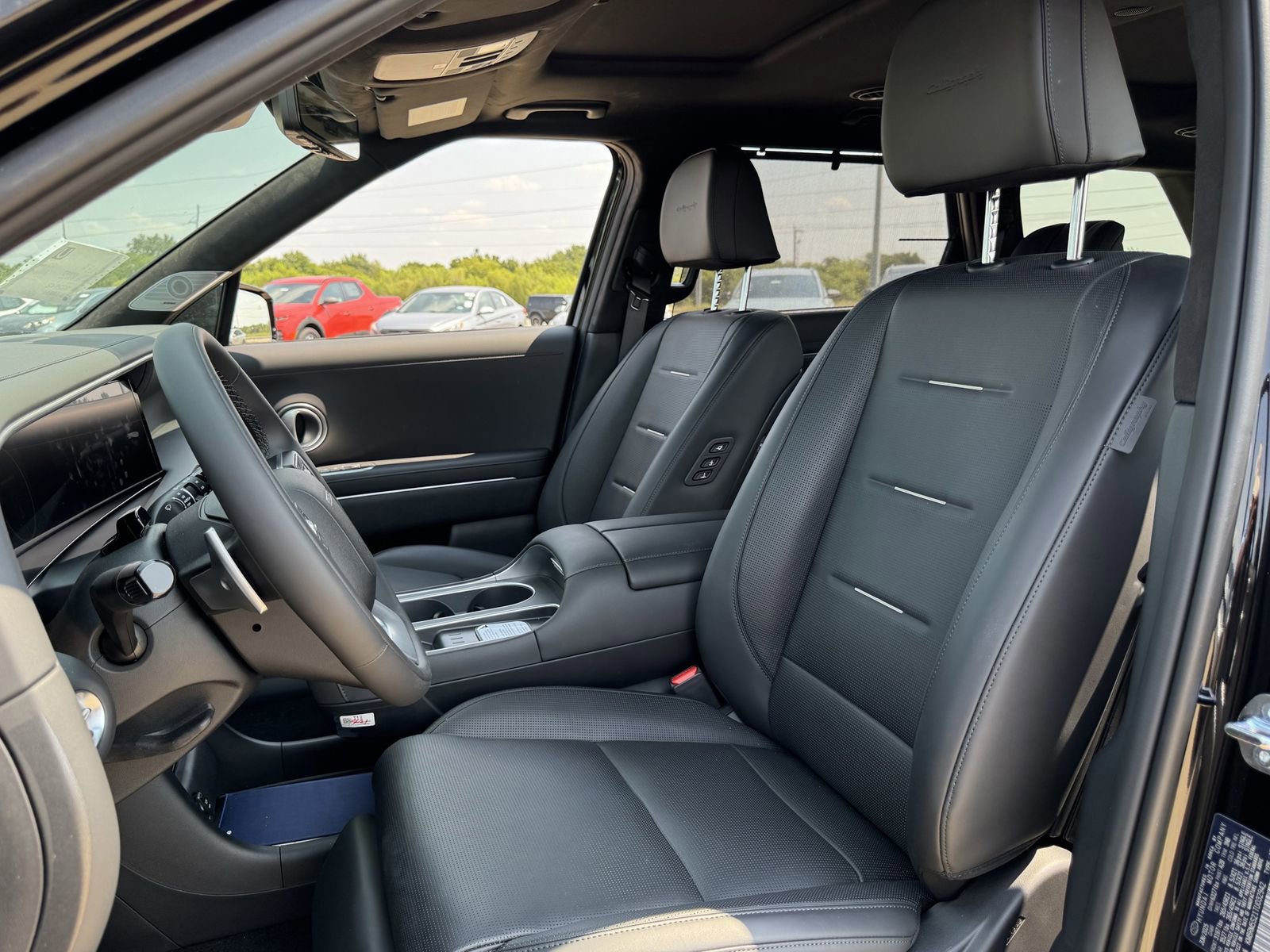 Certified 2026 Hyundai Palisade Calligraphy FWD image 28