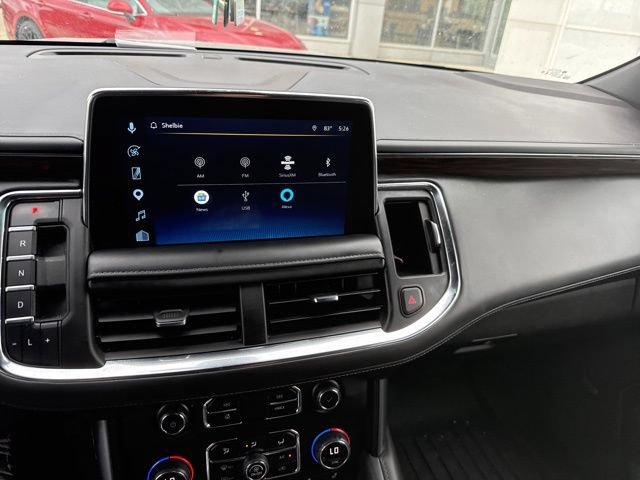 Used 2022 Chevrolet Tahoe Z71 w/ Luxury Package AWD/4WD image 5