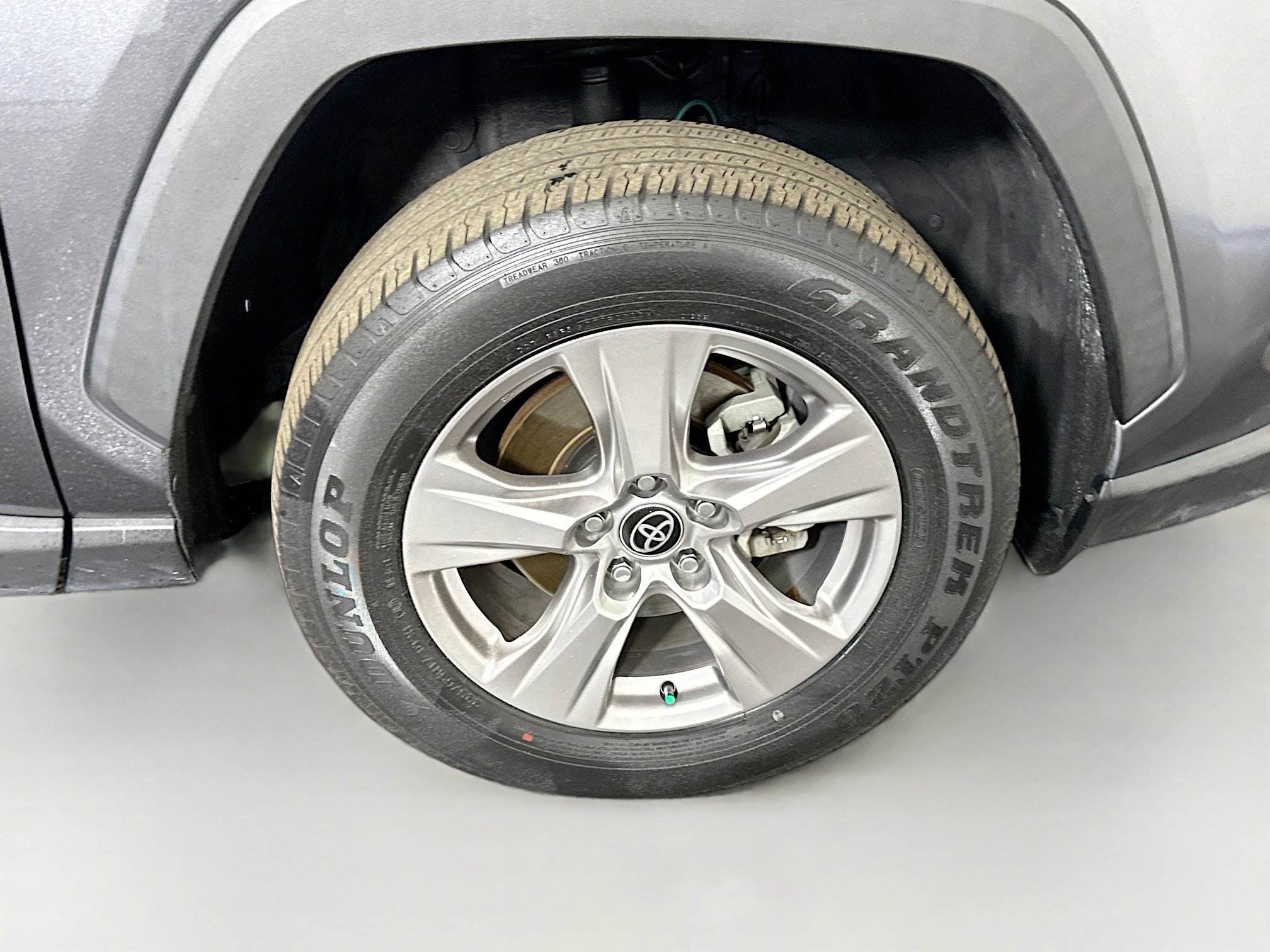 Used 2023 Toyota RAV4 XLE image 32