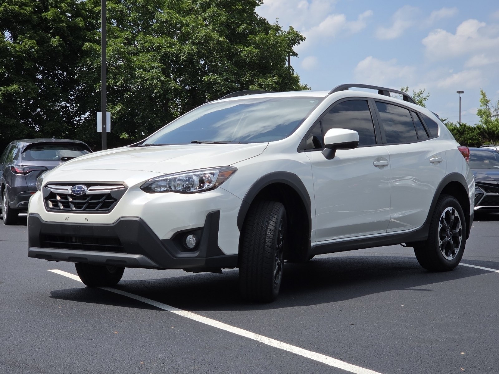 Used 2022 Subaru Crosstrek 2.0i Premium w/ Moonroof Package AWD/4WD image 18