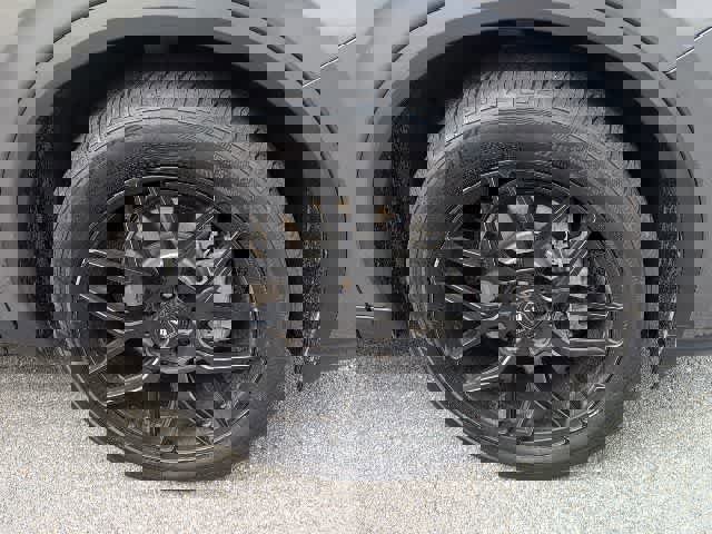 Used 2025 Acura MDX SH-AWD image 9