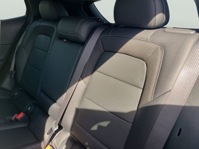 New 2026 Chevrolet Equinox EV LT image 13