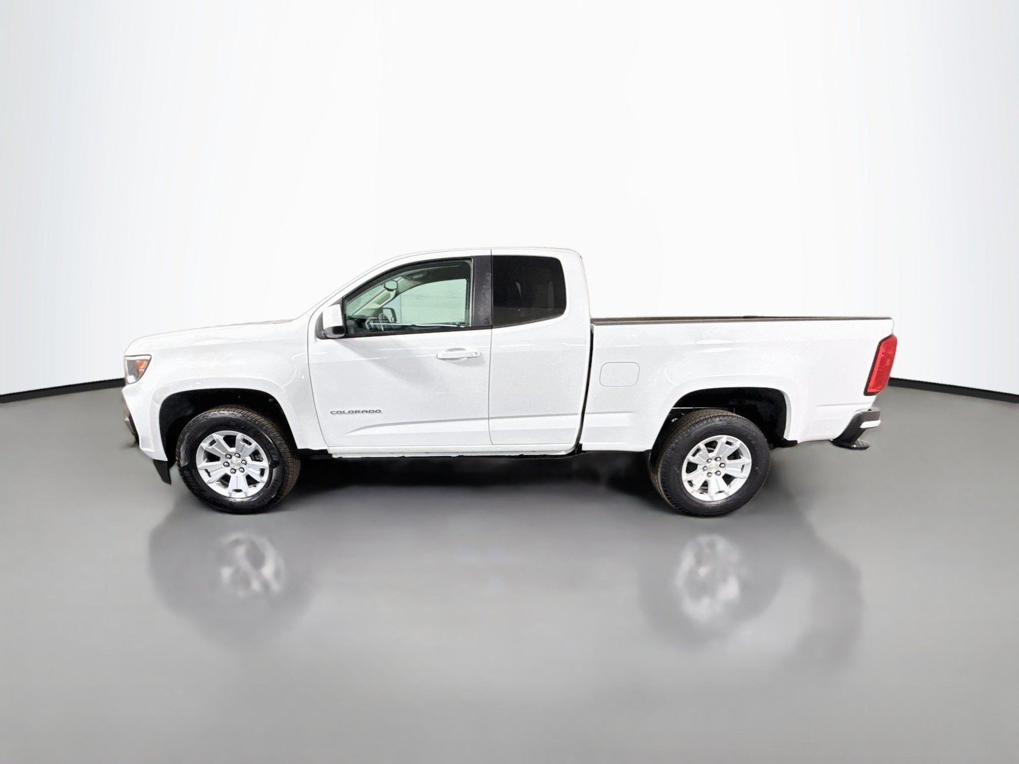 Used 2022 Chevrolet Colorado LT w/ Fleet Safety Package RWD image 6