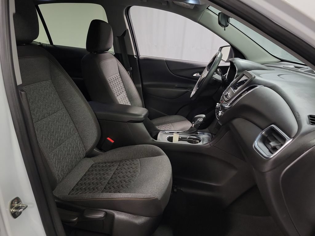Used 2023 Chevrolet Equinox LT AWD/4WD image 26