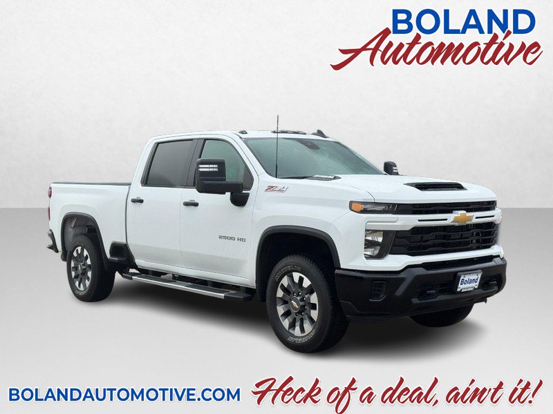 Used 2024 Chevrolet Silverado 2500 Custom w/ Custom Value Package image 1