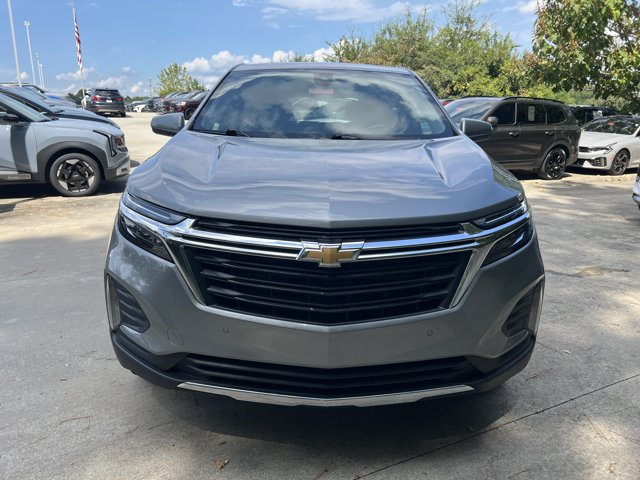 Used 2024 Chevrolet Equinox LT FWD image 3