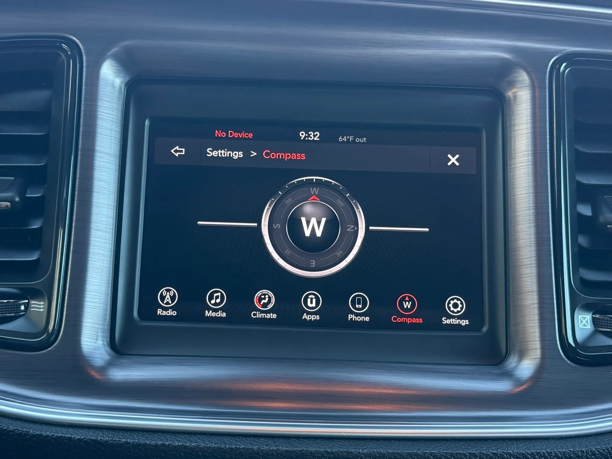 Used 2018 Dodge Challenger SXT w/ Driver Convenience Group RWD image 32