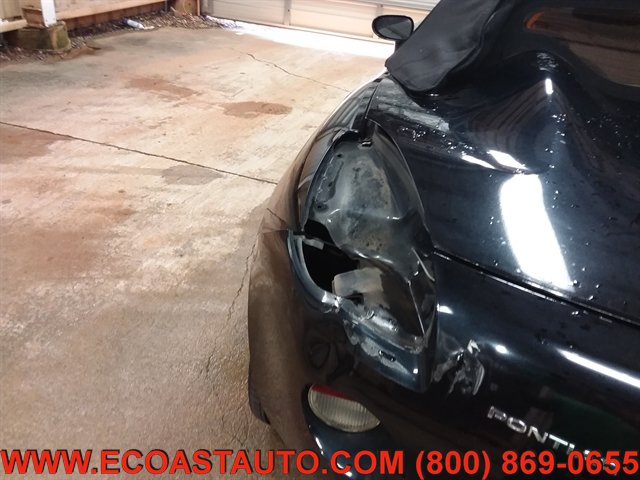 Used 2006 Pontiac Solstice Convertible w/ Premium Package RWD image 12
