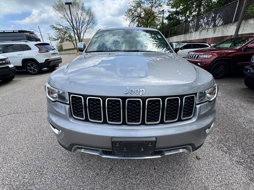 Used 2019 Jeep Grand Cherokee Limited AWD/4WD image 8