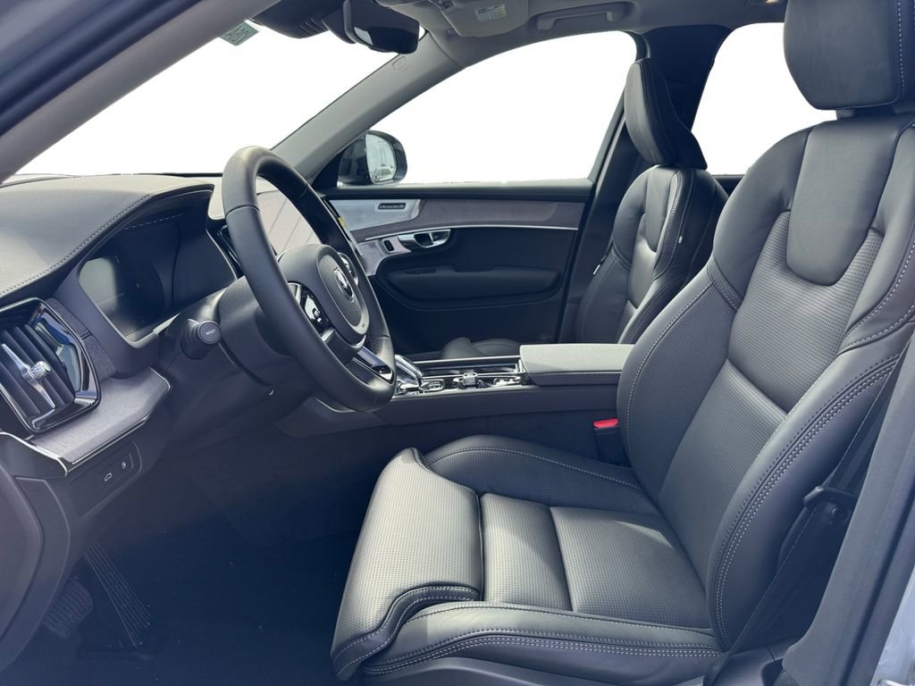New 2026 Volvo XC90 T8 Ultra w/ Protection Package Premier image 10