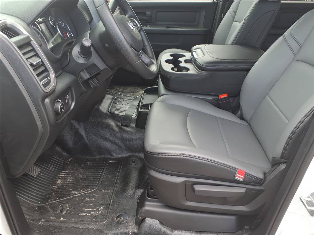 New 2026 RAM 5500 Tradesman w/ Chrome Appearance Group AWD/4WD image 12