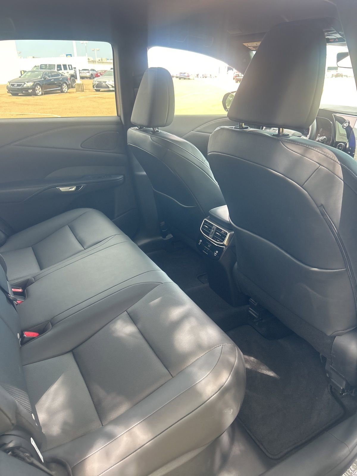 Used 2025 Lexus RX 350 FWD w/ Technology Package image 20