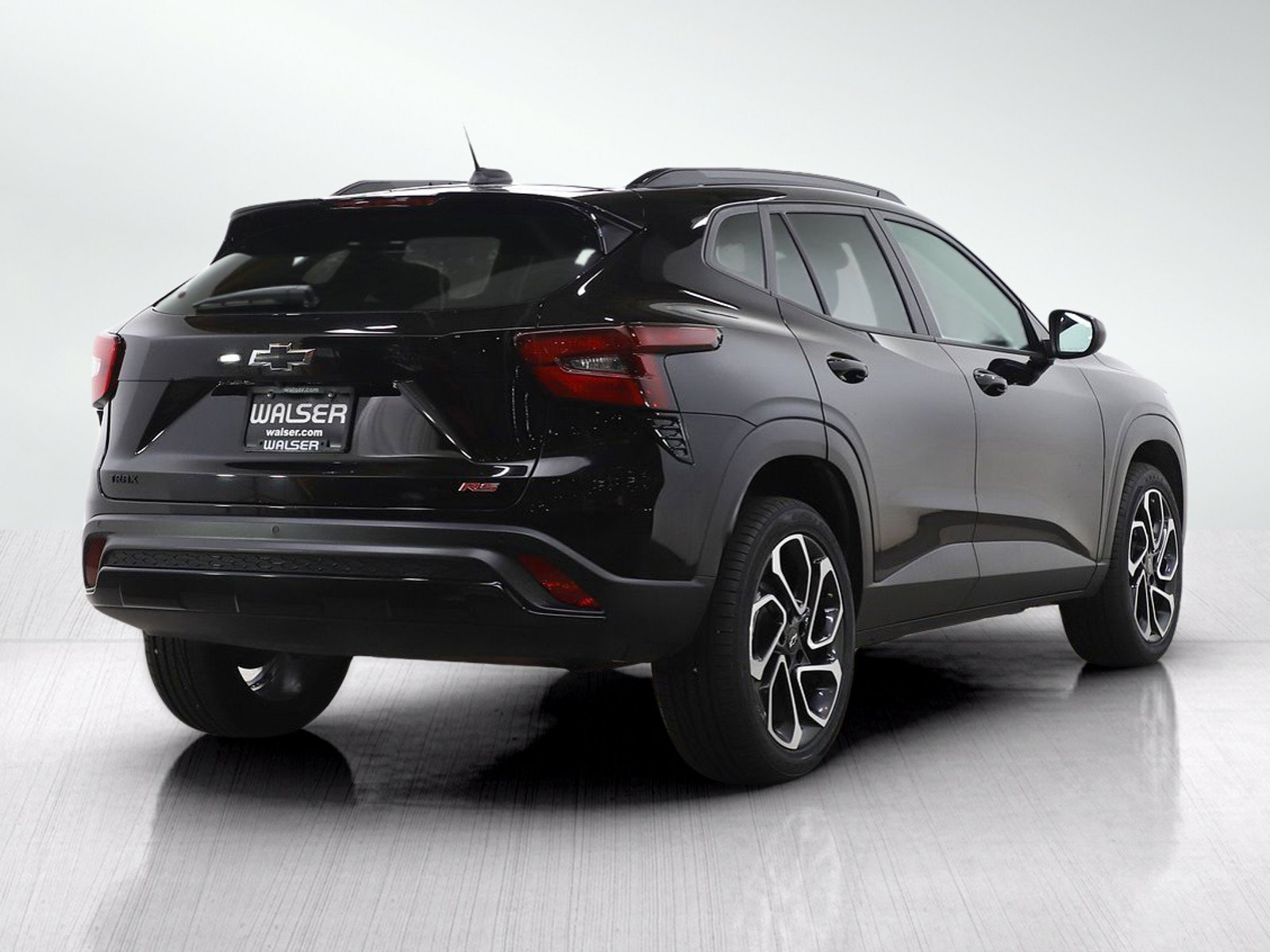 Used 2024 Chevrolet Trax RS FWD image 6