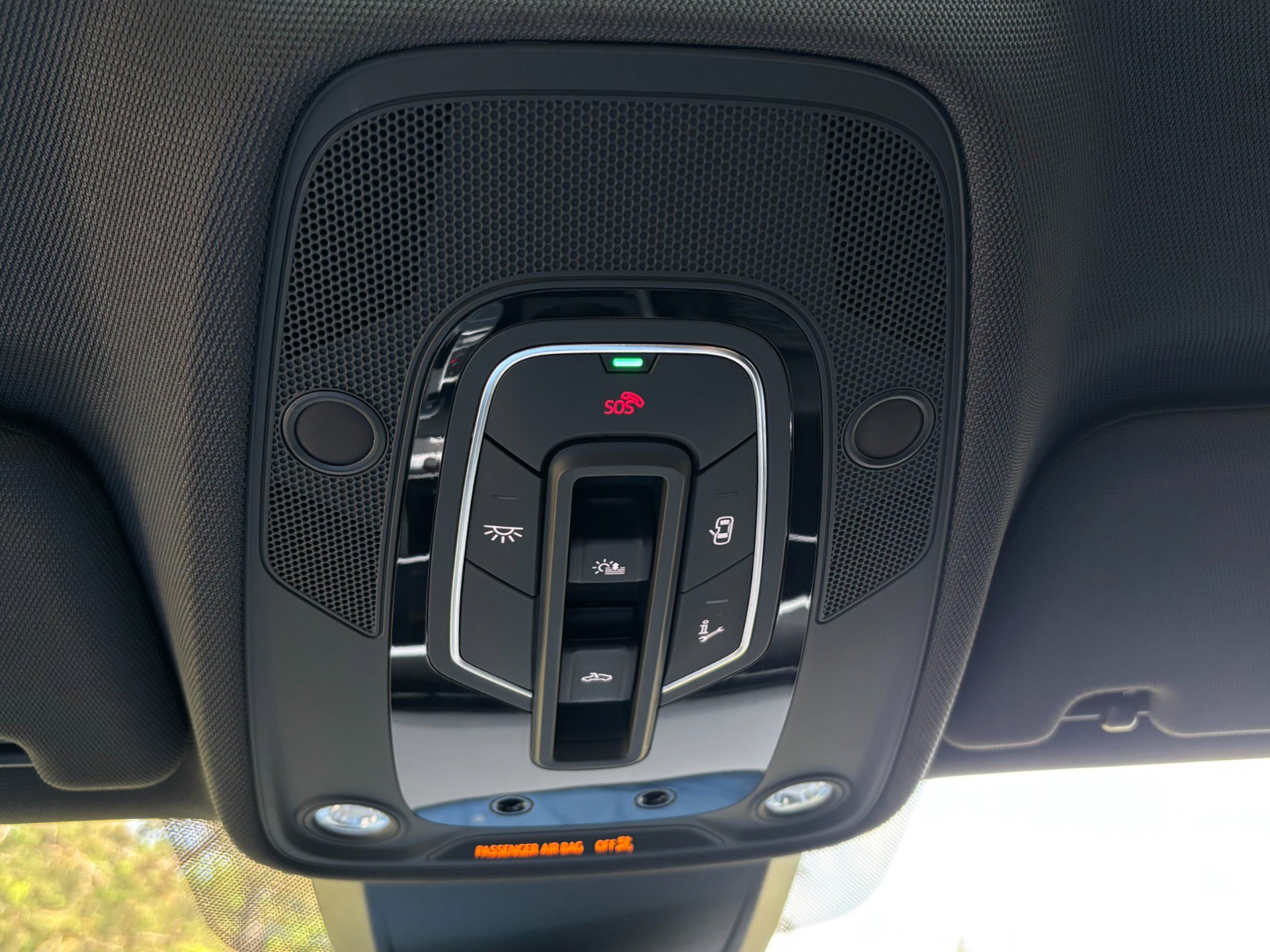 Used 2021 Audi RS 6 AWD/4WD image 46