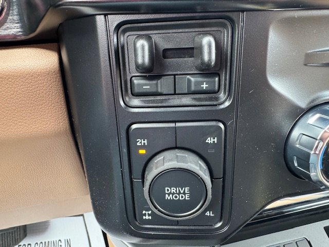 New 2026 Ford F250 Lariat w/ Chrome Package image 22