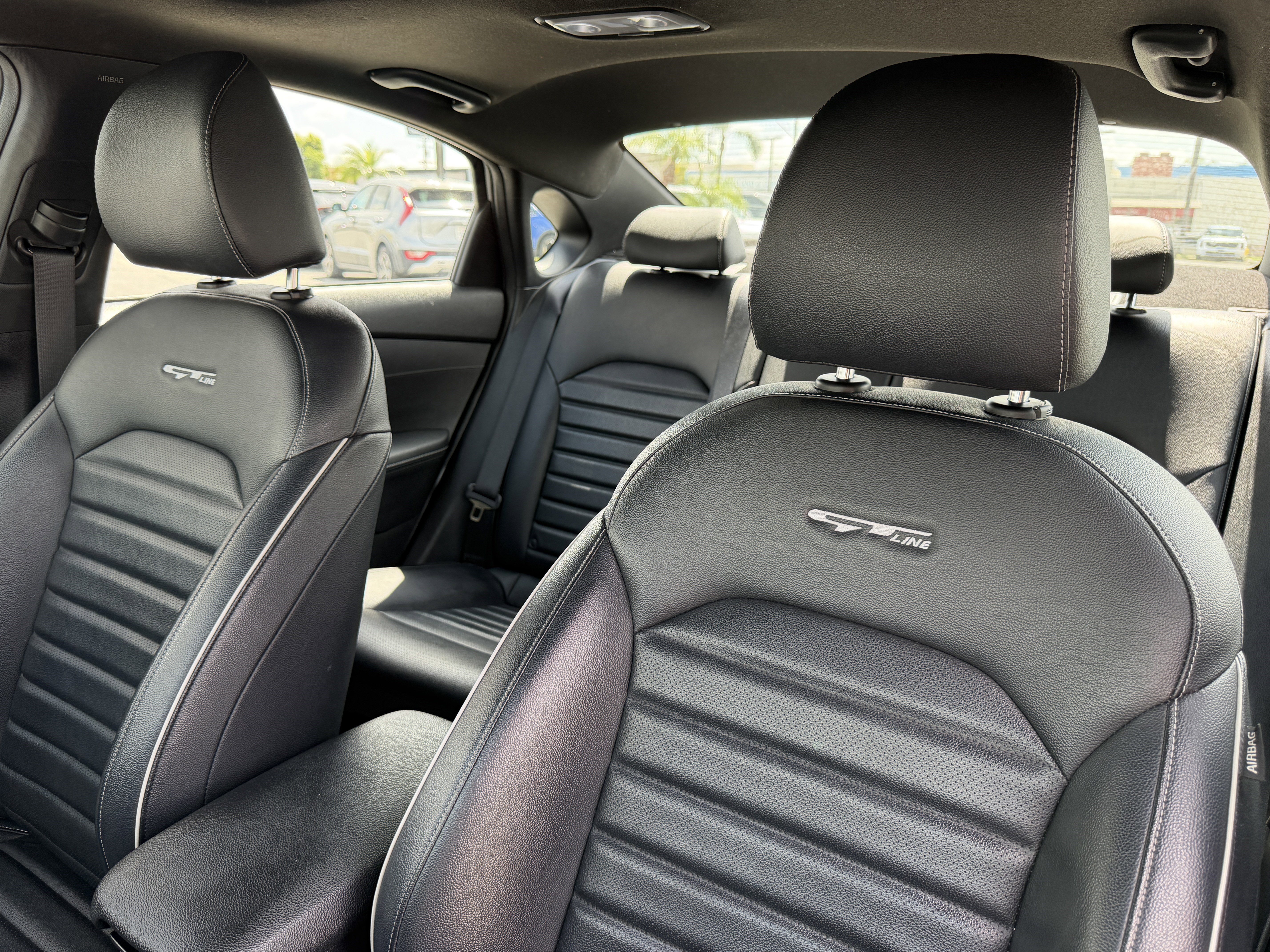 Used 2023 Kia Forte GT-Line w/ GT-Line Premium Package FWD image 17