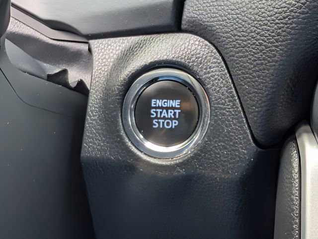 Used 2022 Toyota RAV4 Limited image 19