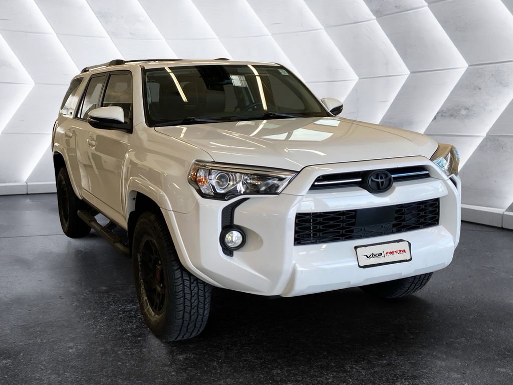 Used 2020 Toyota 4Runner SR5 Premium image 1