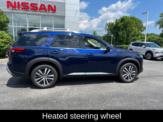 Certified 2022 Nissan Pathfinder Platinum AWD/4WD image 18