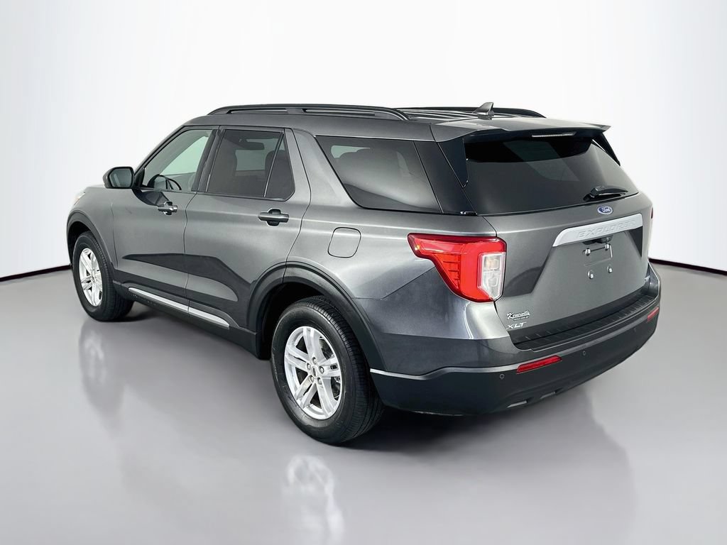 Used 2020 Ford Explorer XLT AWD/4WD image 5