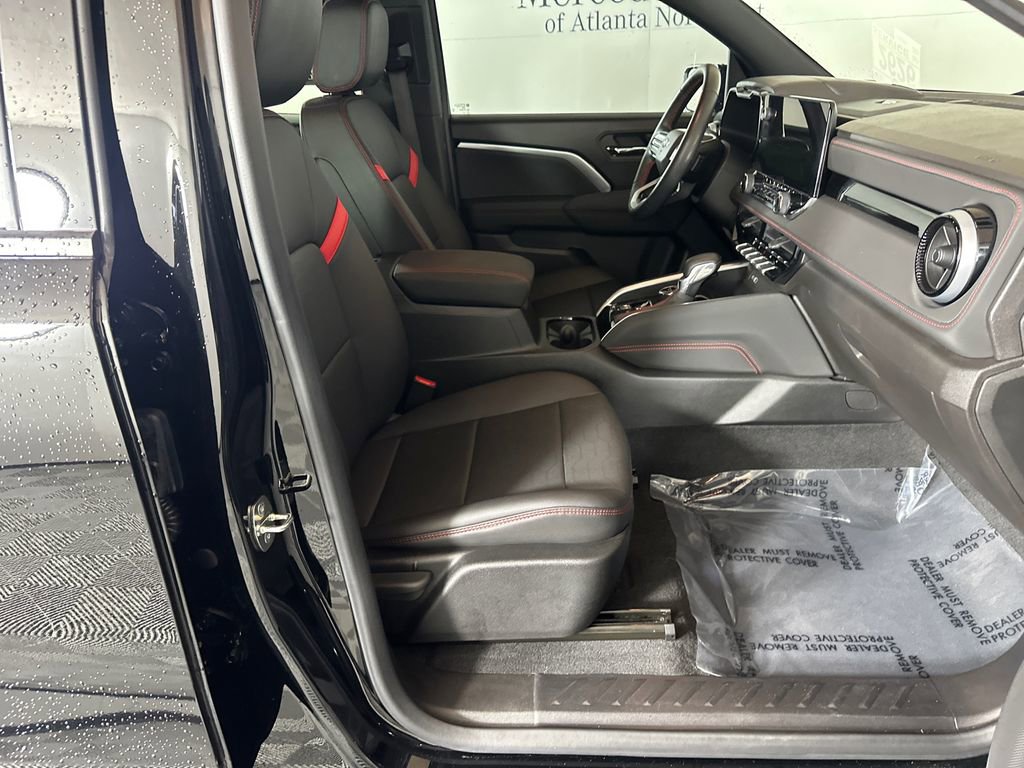 Used 2023 Chevrolet Colorado Z71 w/ Z71 Convenience Package 2 image 13