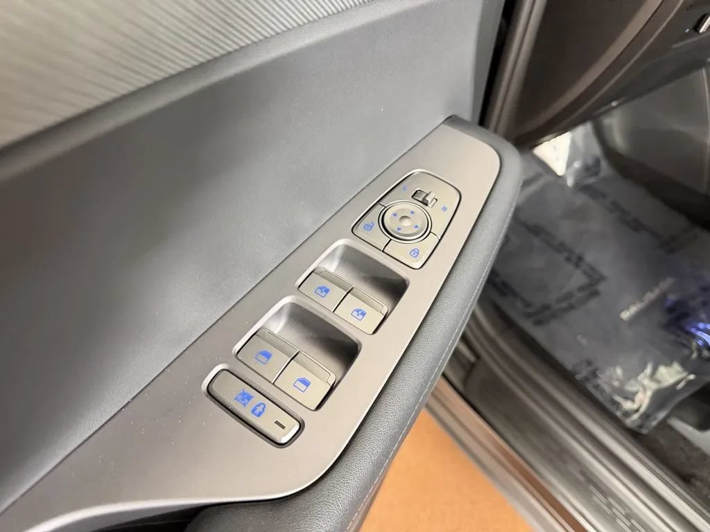 Used 2024 Hyundai Palisade XRT AWD/4WD image 17