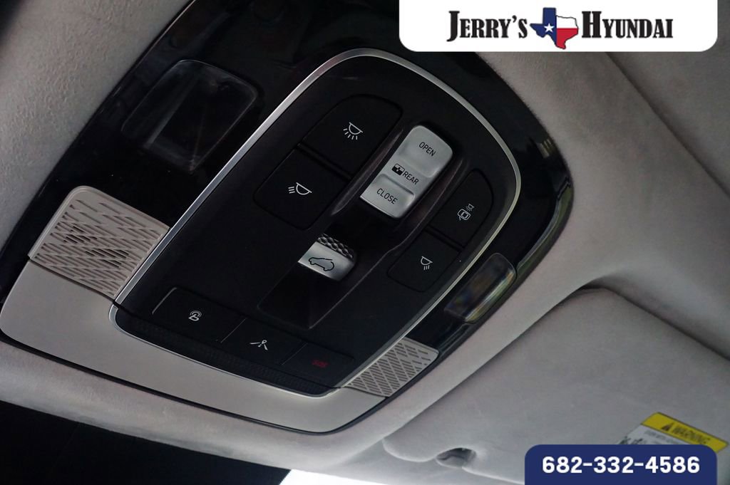 Used 2022 Hyundai Palisade Calligraphy FWD image 14