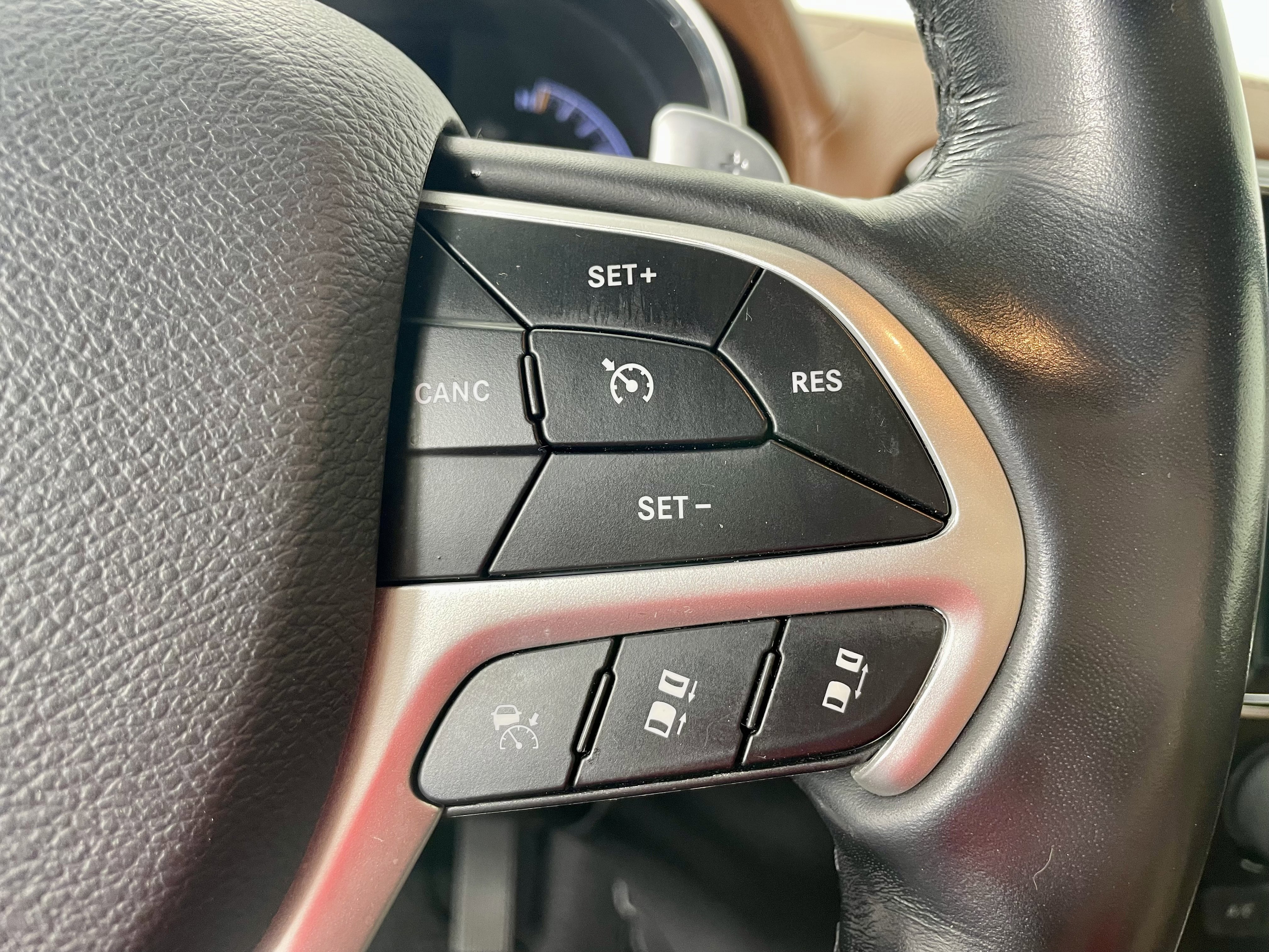 Certified 2021 Jeep Grand Cherokee Summit w/ Platinum Series Group image 20