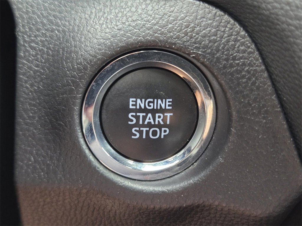 Used 2025 Toyota RAV4 XLE w/ Convenience Package image 24